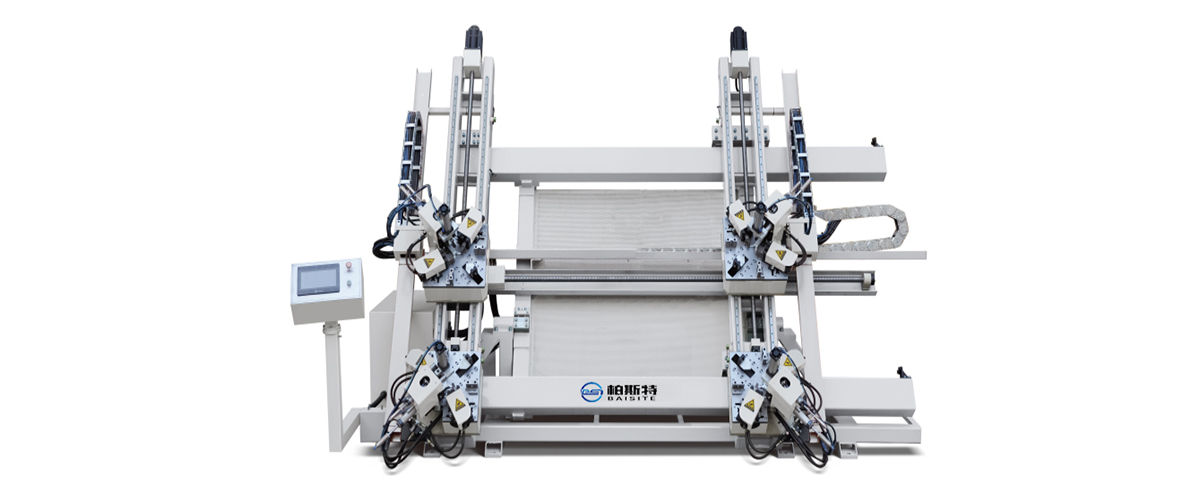 鋁門窗數(shù)控四頭組角機LZJ4-CNC-3000